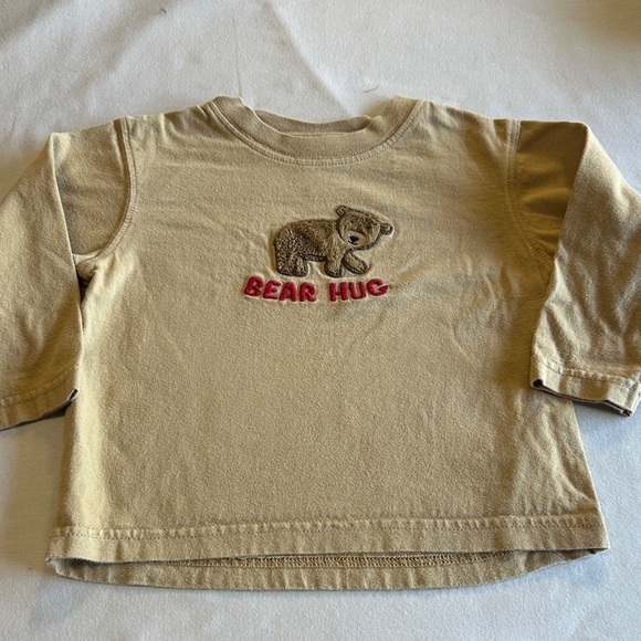 Gymboree - Long sleeve Tan Bear Hug Tee - Picture 1 of 3